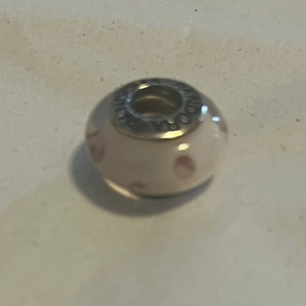 Light pink Pandora charm